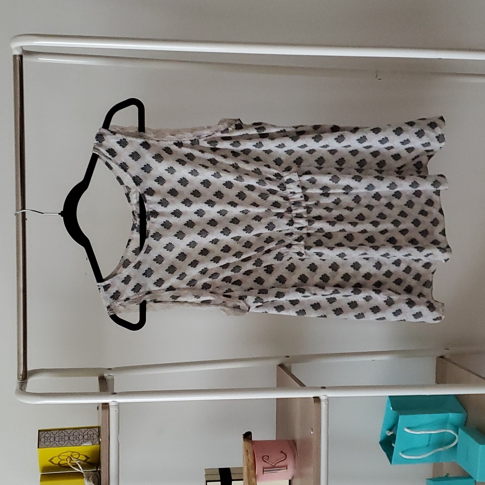 Lauren Conrad sleeveless baby doll blouse